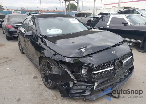 2021 Mercedes-Benz A 220 z USA, uszkodzony, nr VIN W1K3G4EB7MJ272660